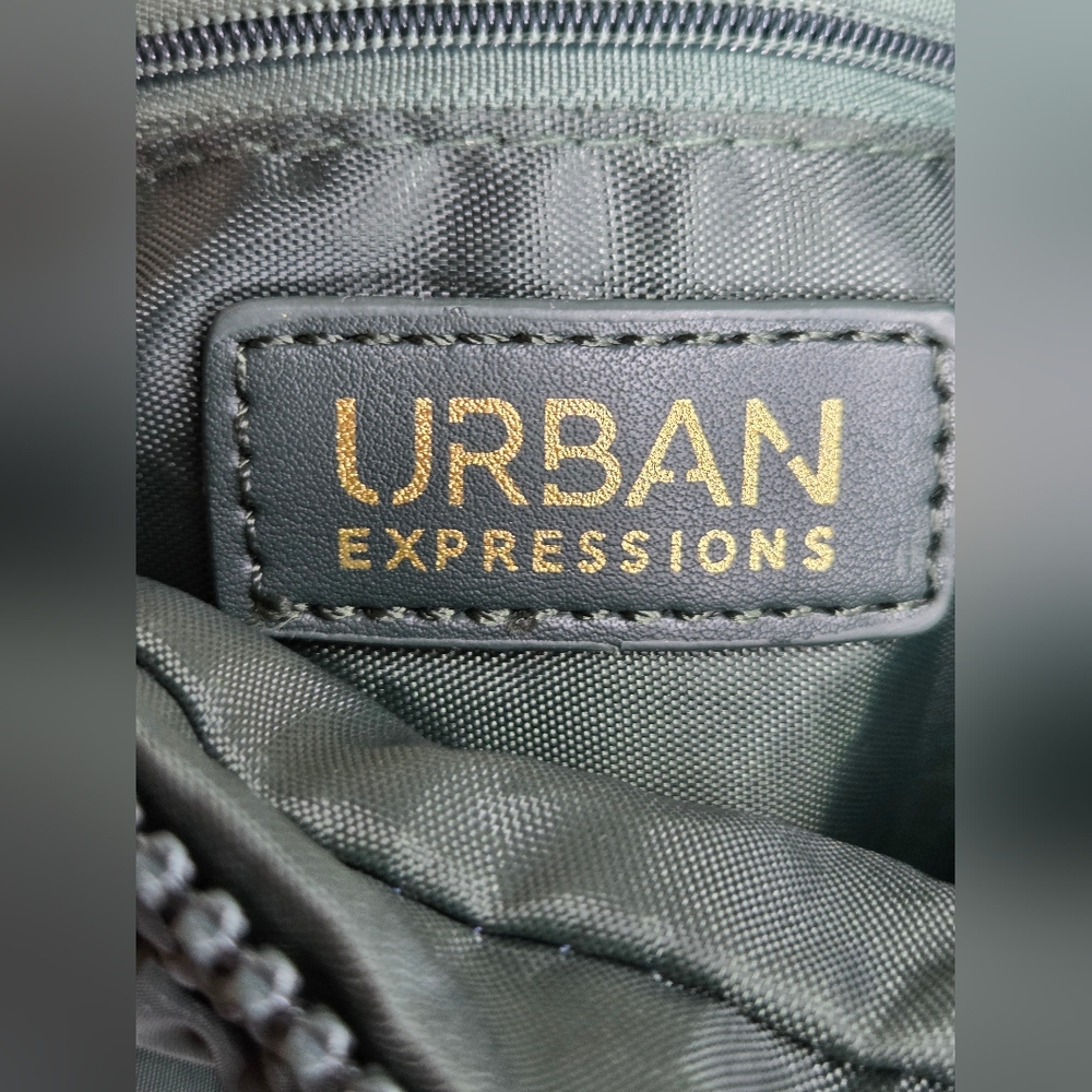 NWOT Urban Expressions Tamsin Quilted Green Hobo Bag Aprox 10"x12"inch - Picture 9 of 13